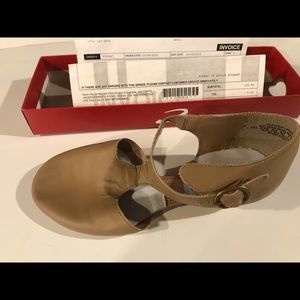 BRAND NEW Capezio Pedini